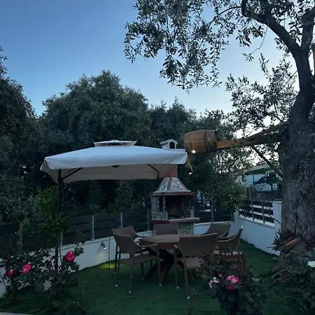 Сasa de vacaciones Amela House *